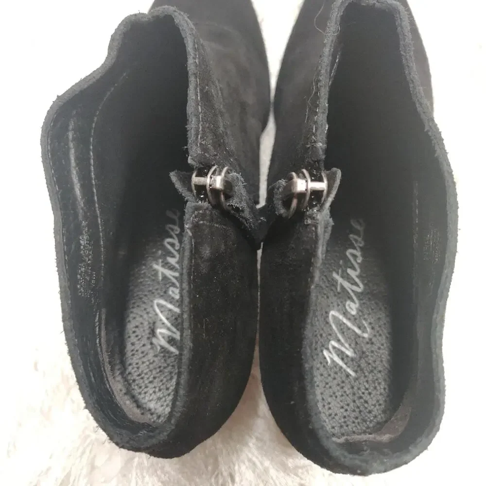 Black Suede heeled Booties sz 7.5 by Matisse anthropologie